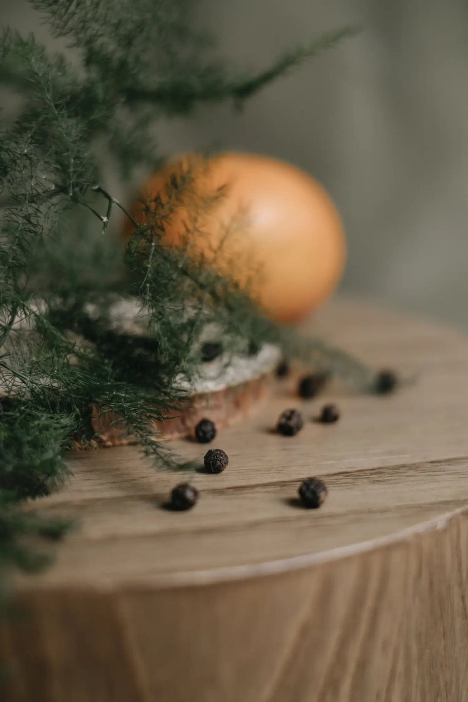 Juste Un Jeu woody aromatic fragrance